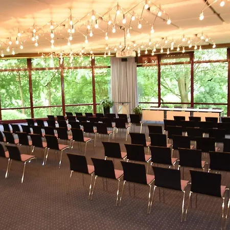 Hotel Azk Arbeitnehmer Zentrum