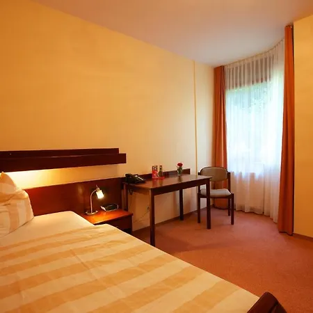 Azk Arbeitnehmer Zentrum Hotel 3*