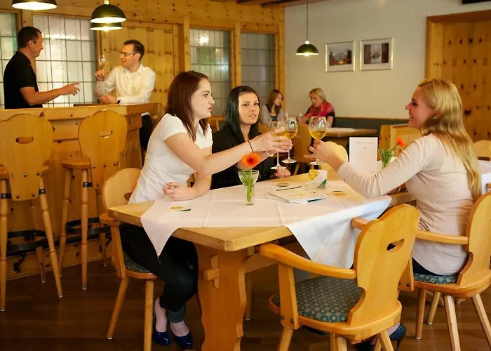 Azk Arbeitnehmer Zentrum 3*