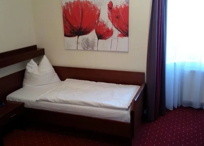 Azk Arbeitnehmer Zentrum 酒店 柯尼希斯温特